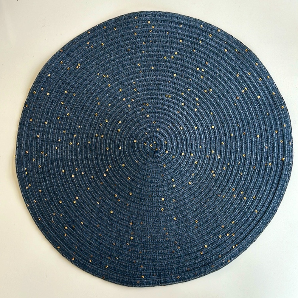 Dark blue with gold sequins - Six round placemats